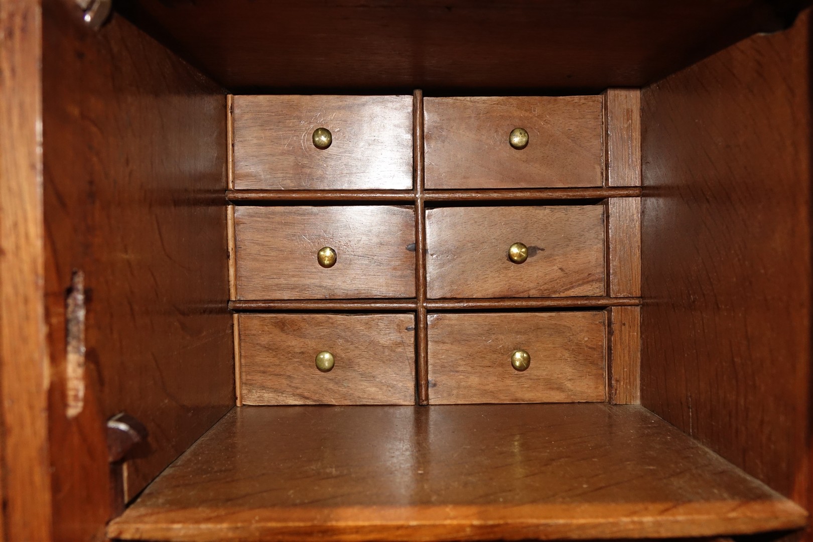 Dutch mirror cabinet bureau 18th C - Detail