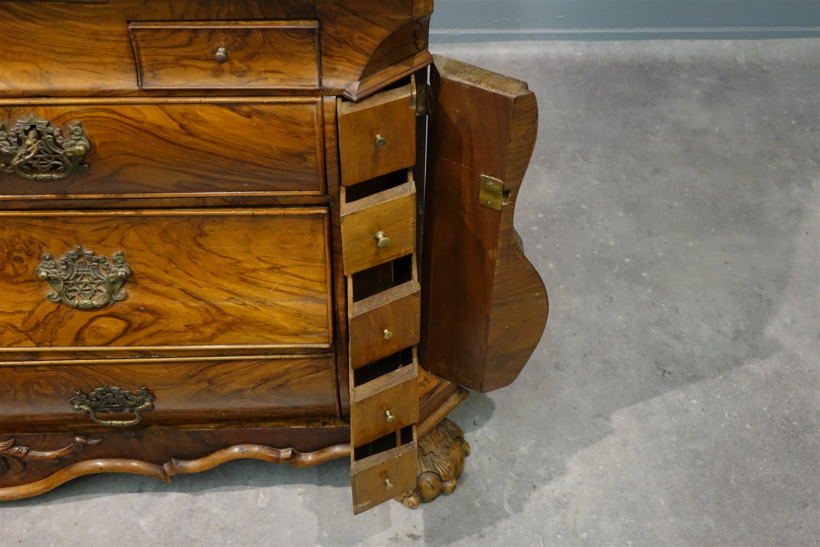 Dutch mirror cabinet bureau 18th C - Detail