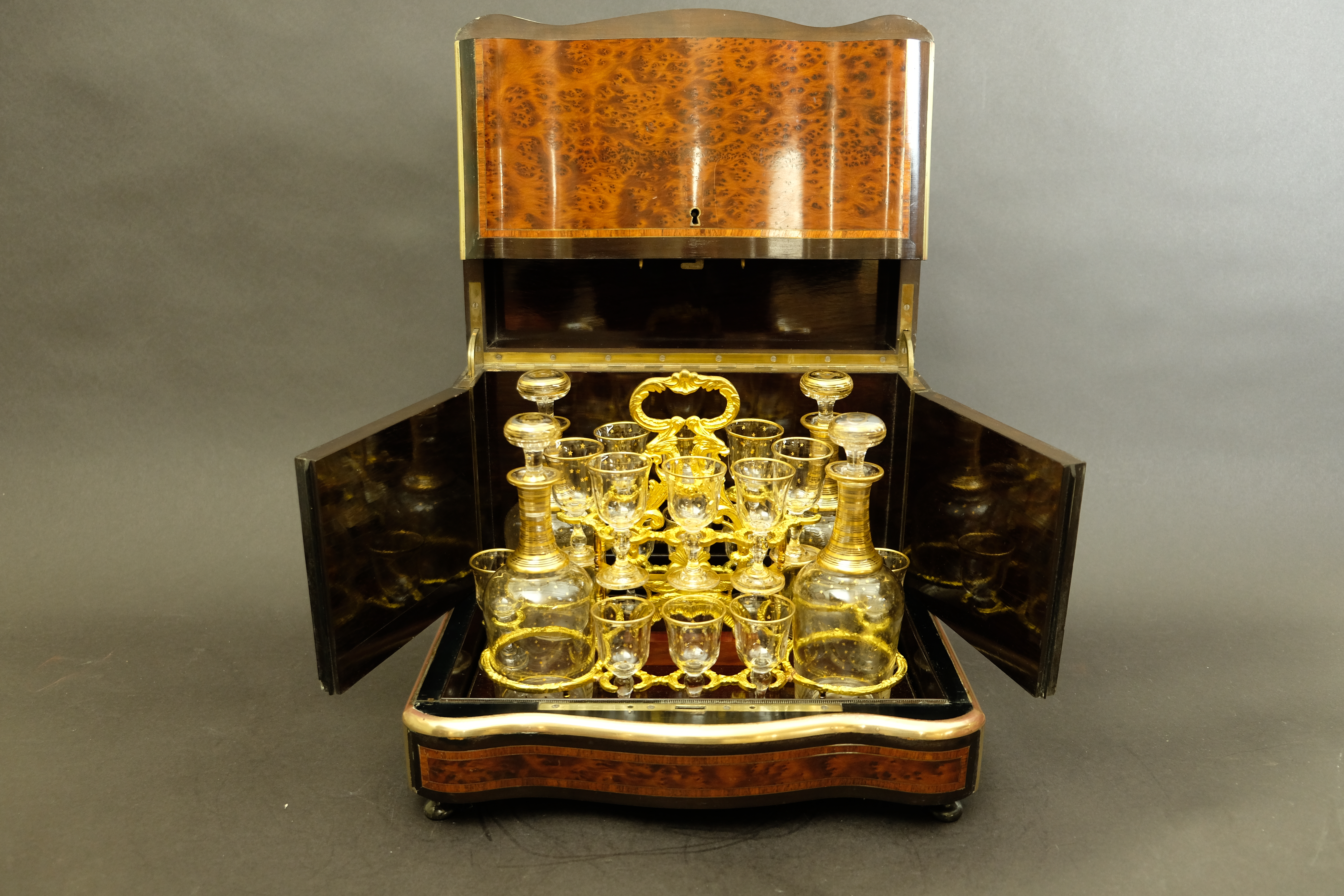 Liquer cellar - Detail