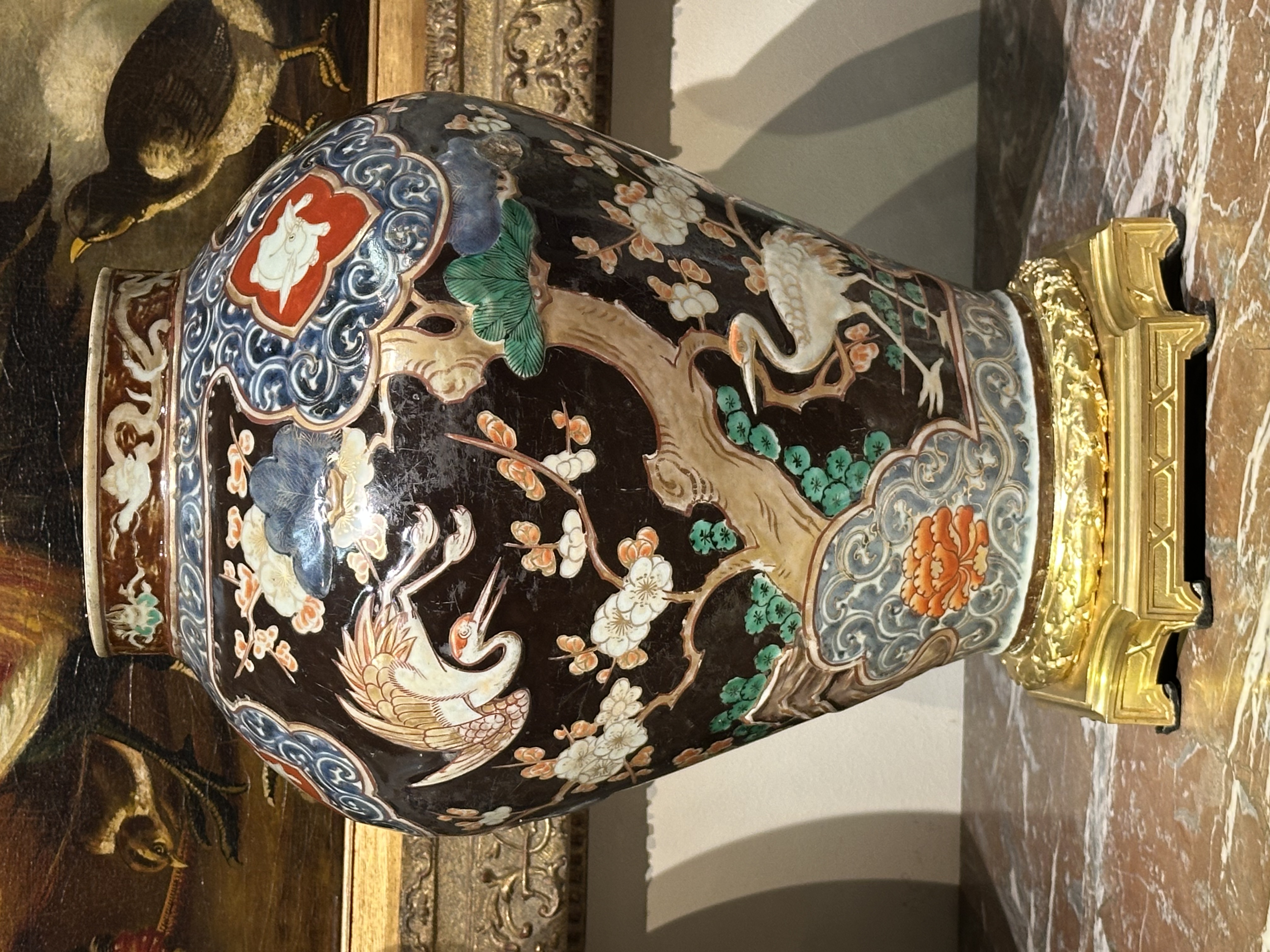 Large Arita Imari Japanese vase edo 17th century with gilt bronze mounted foot