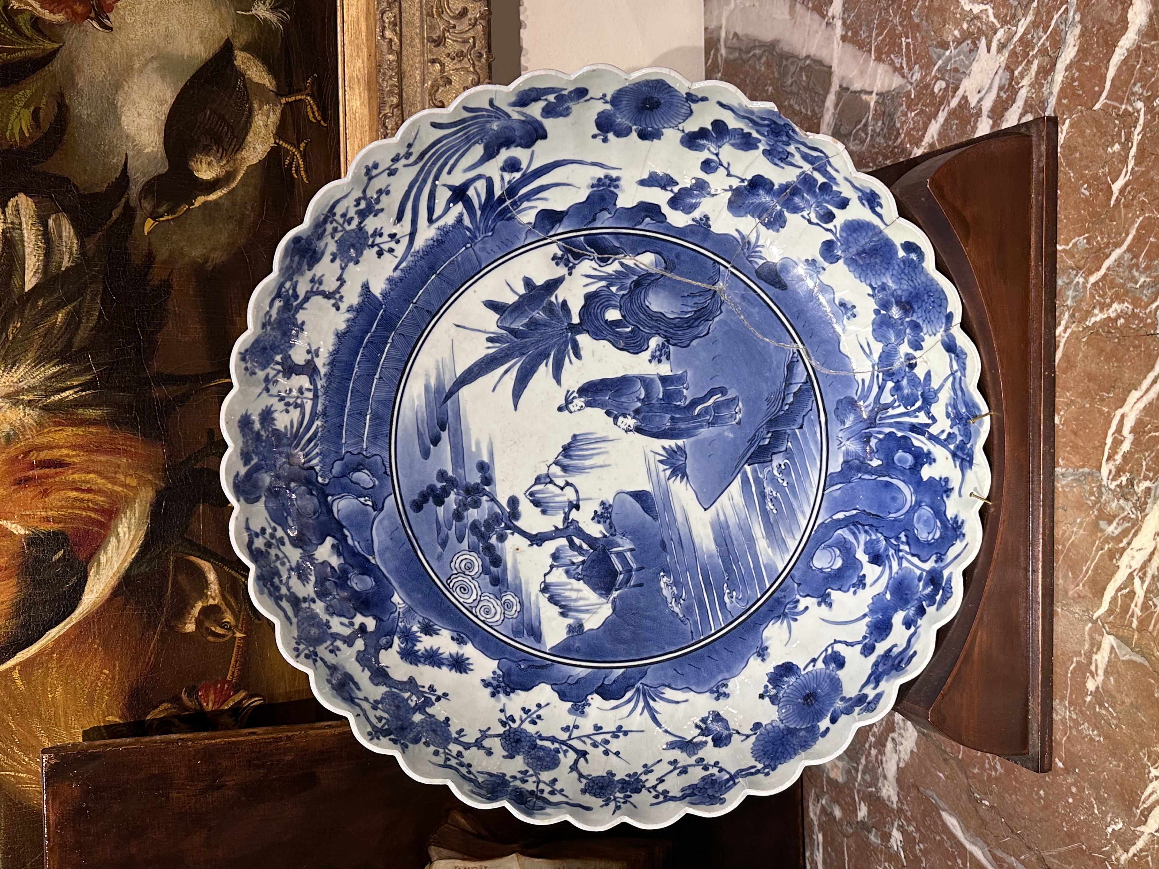 Rare XL Arita bowl in Kakiemin style 17th Century