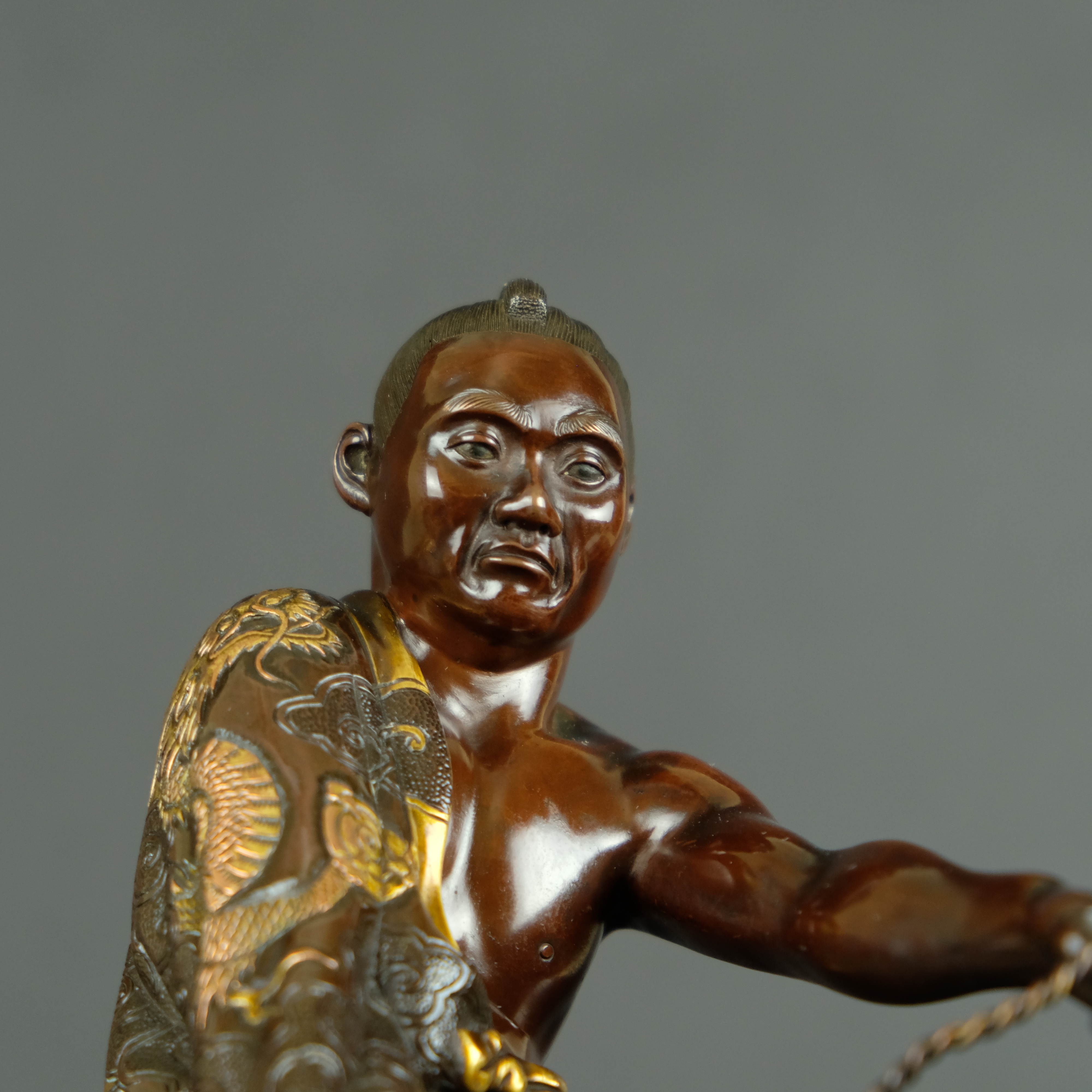 Miyao bronze figure of a vegetable salesman  - Detail