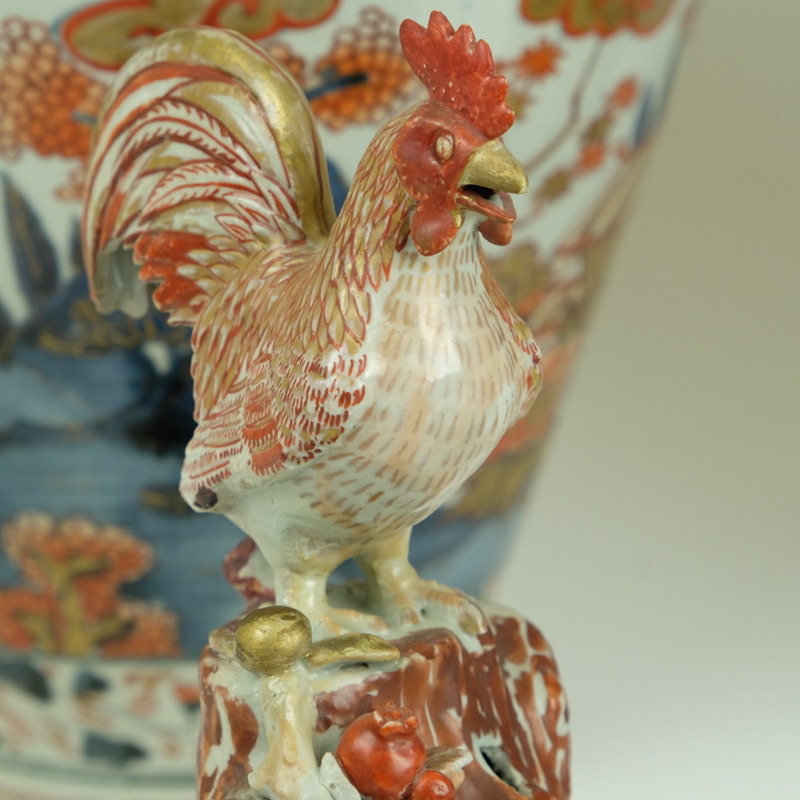 Pair 18th century japanese Imari cockerel vases - Detail
