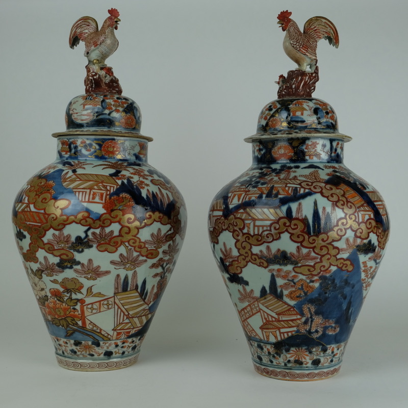 Pair 18th century japanese Imari cockerel vases - Detail