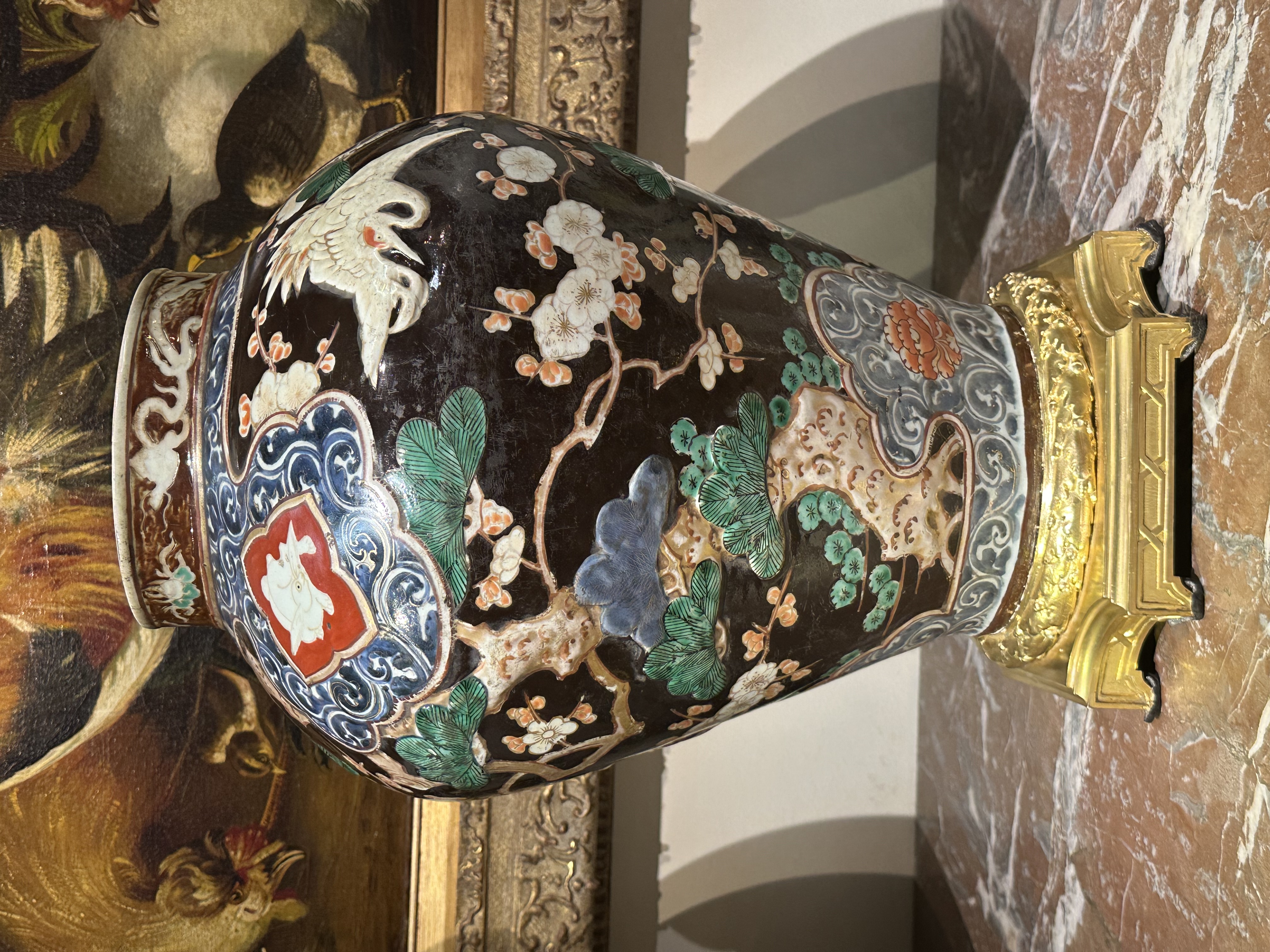 Large Arita Imari Japanese vase edo 17th century with gilt bronze mounted foot - Detail