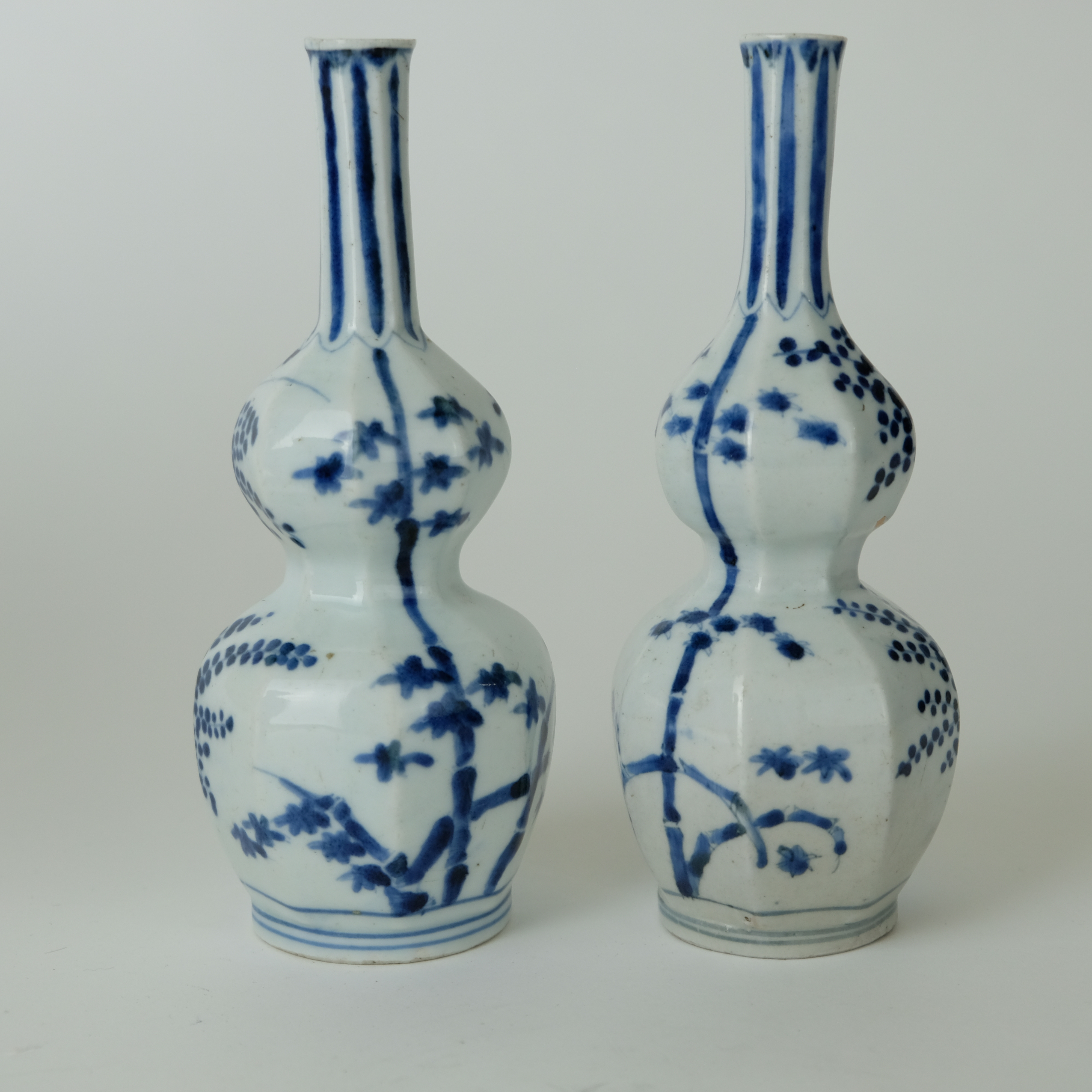 Pair japanese Arita double gourd hexagonal vases edo 18th Century  - Detail