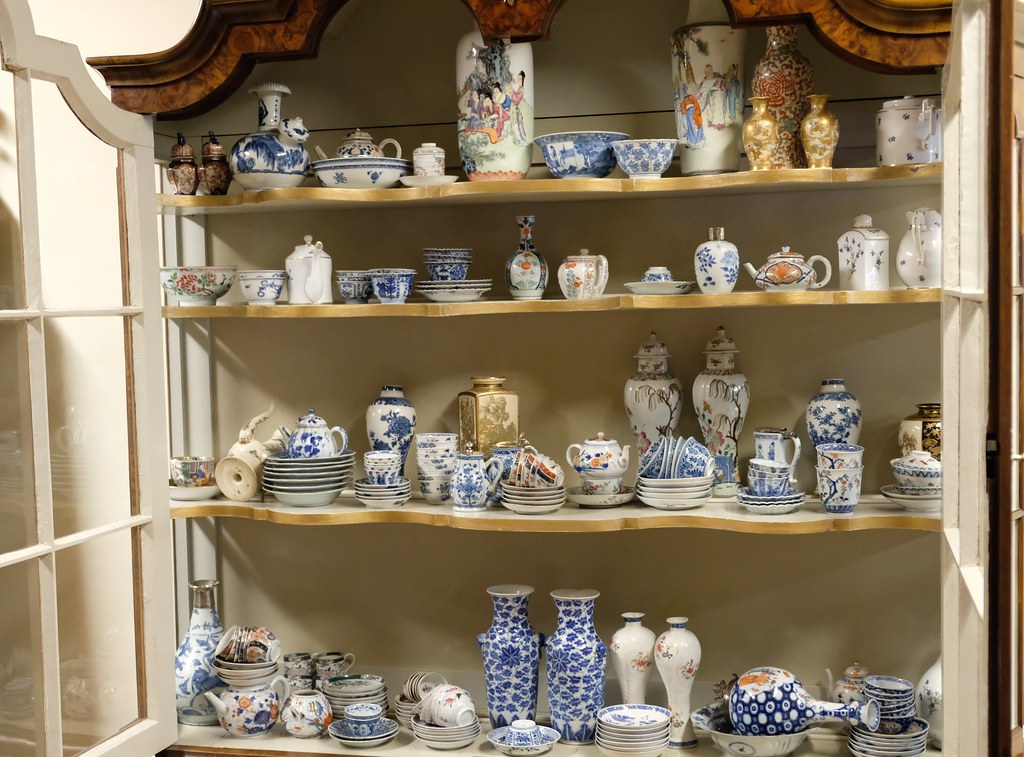 Wij Kopen Chinees en Japans Porselein